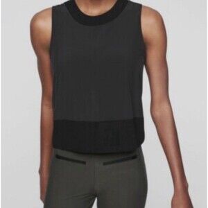 Athleta Zephyr Shell Black Size XS